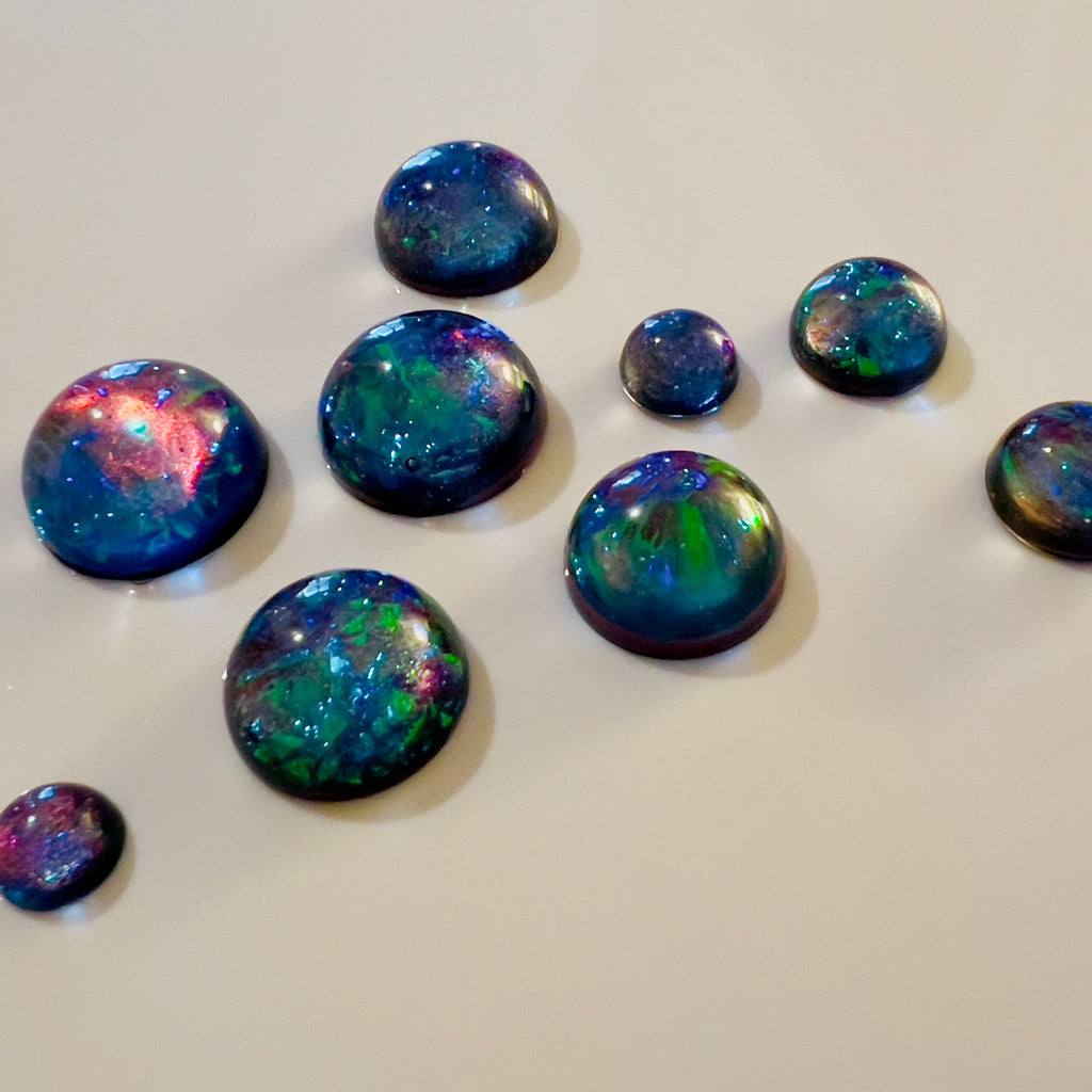 Dichroic Resin Cabochons: Galaxy Aurora Opal Domes