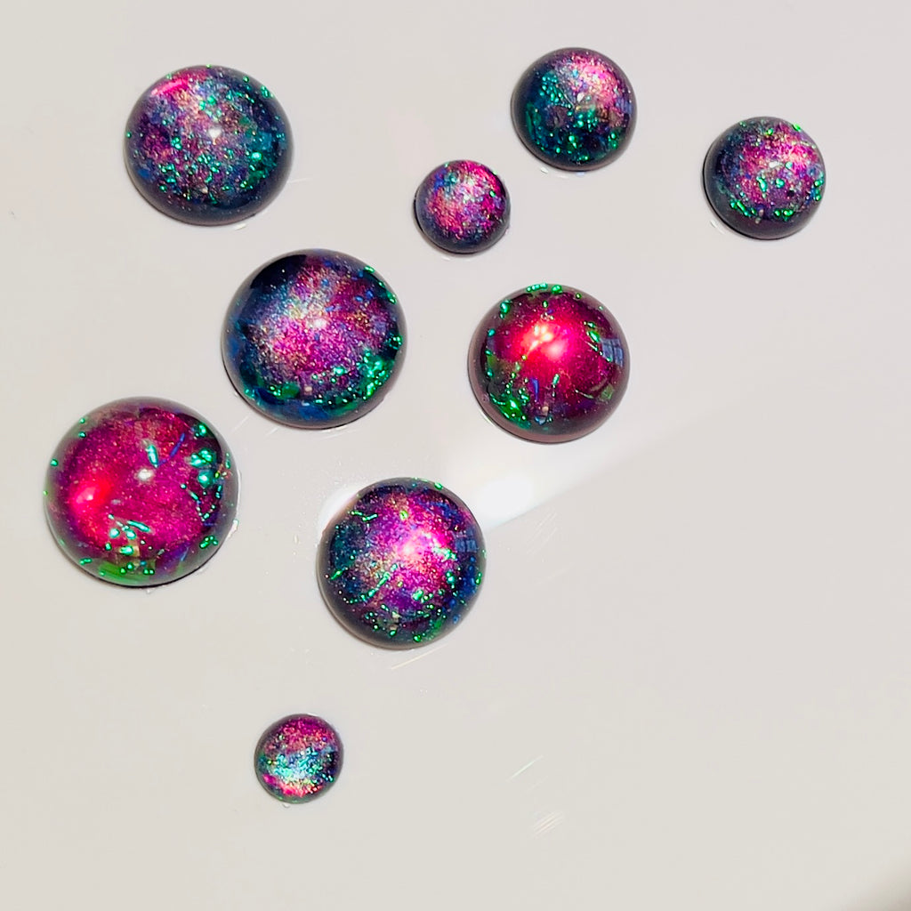 Dichroic Resin Cabochons: Galaxy Aurora Opal Domes