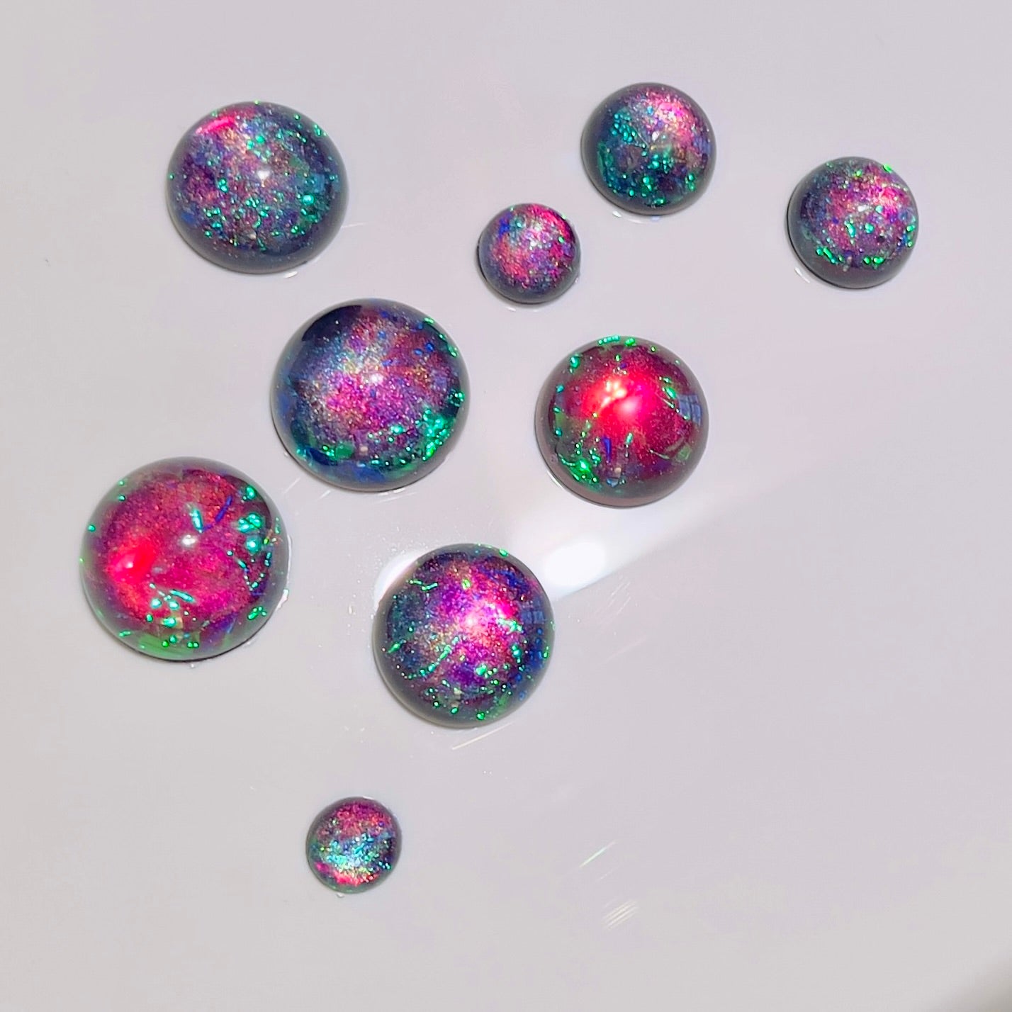 Dichroic Resin Cabochons: Galaxy Aurora Opal Domes