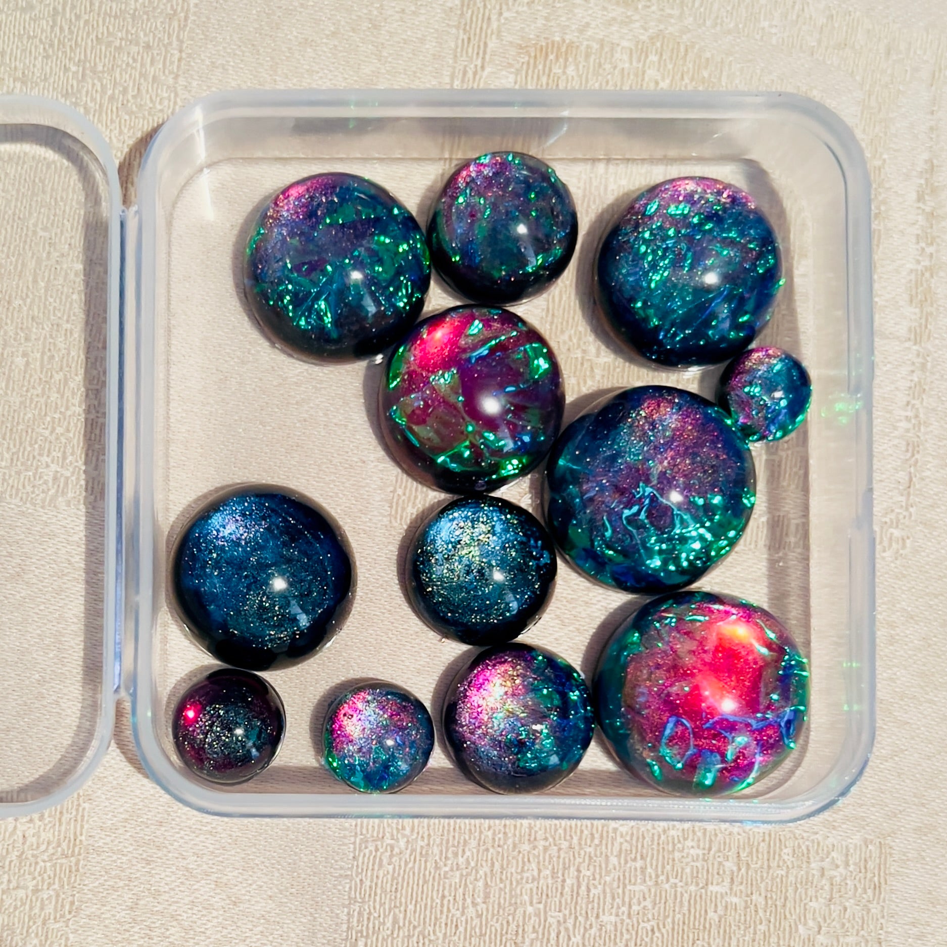 Dichroic Resin Cabochons: Galaxy Aurora Opal Domes